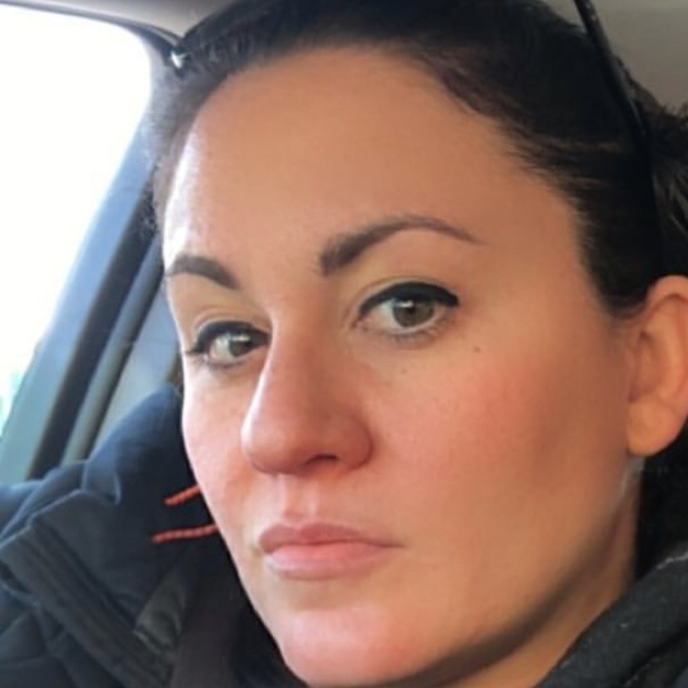 Meet your Posher, Donnamarie